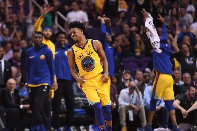 马刺新秀右膝再次手术 韩国前锋李贤重迎来NBA生涯高光时刻